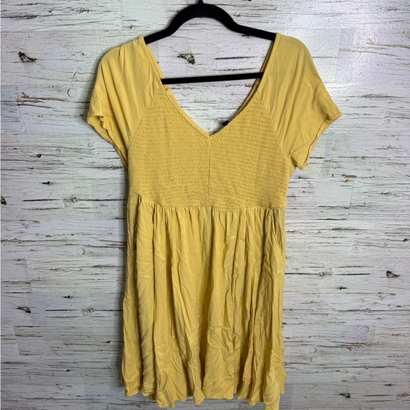 Torrid Yellow Midi Dress size 1 - Picture 1 of 8